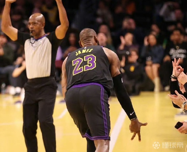 清晨葡超焦点战，菲尼克斯太阳回应争议，气氛紧张，资深球员宣示担当的简单介绍-AYX Esports